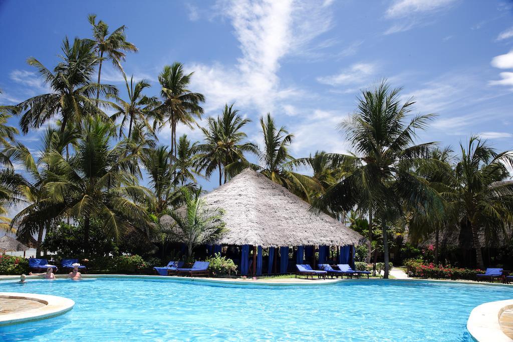 Breezes Beach Club And Spa Bwejuu Exterior foto