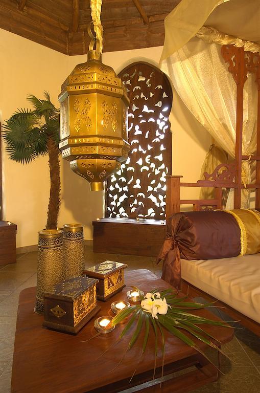 Breezes Beach Club And Spa Bwejuu Exterior foto