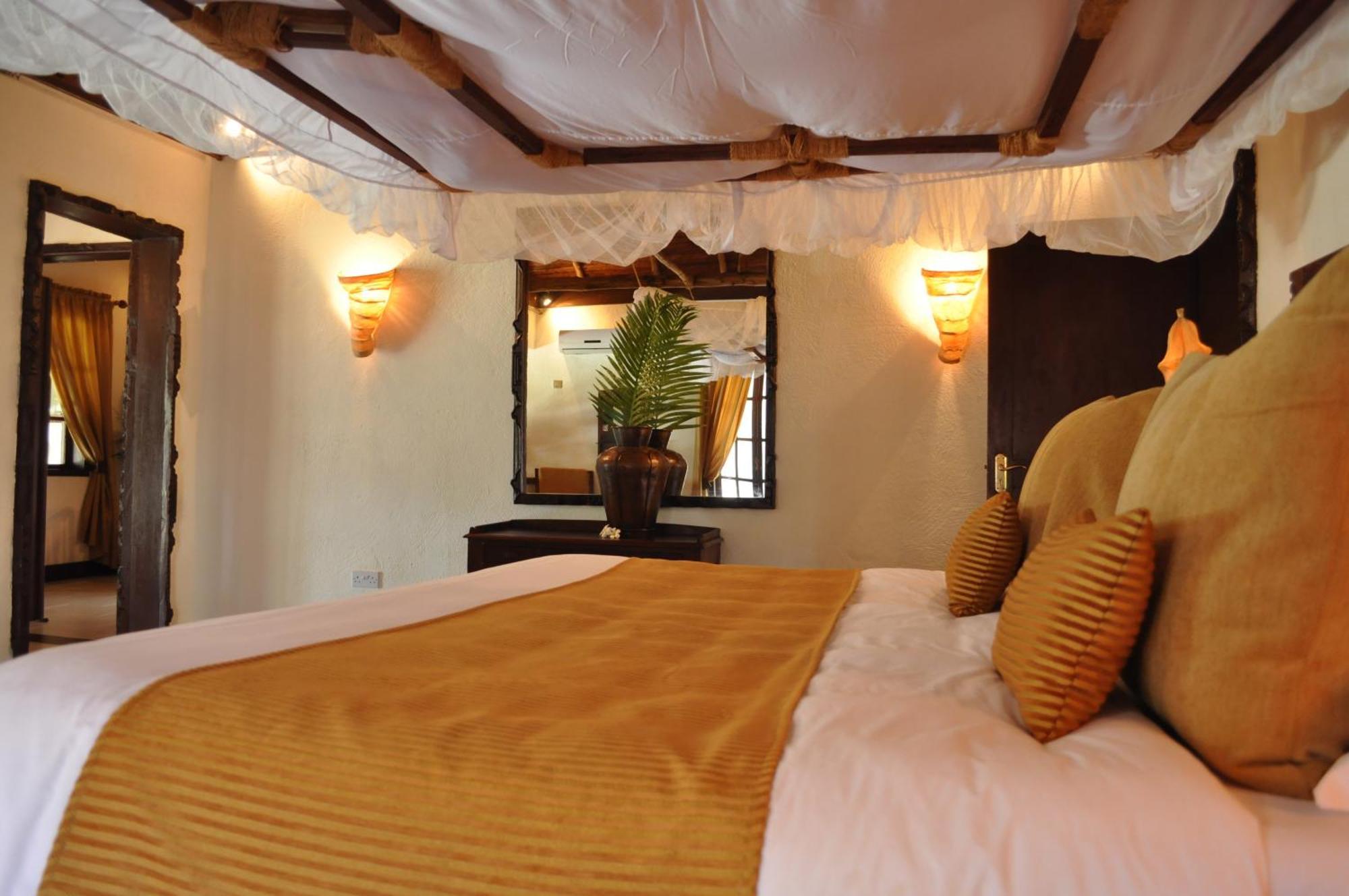 Breezes Beach Club And Spa Bwejuu Exterior foto